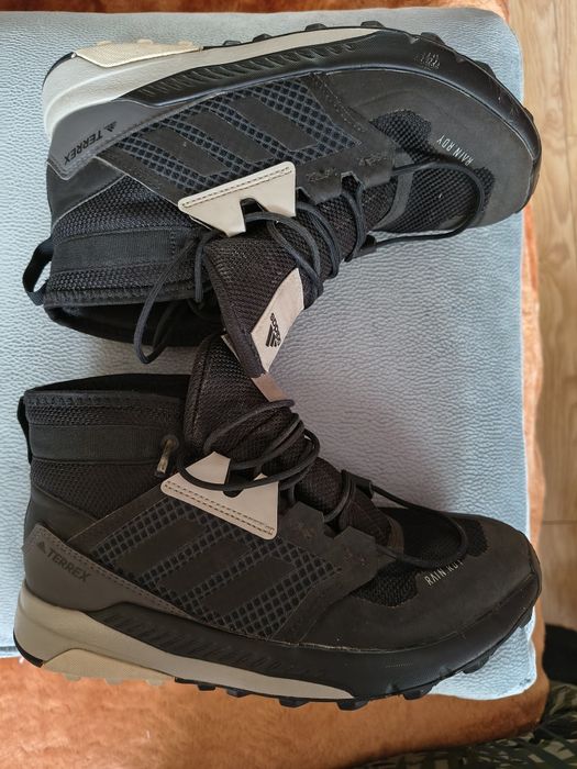 Buty sportowe Adidas roz 5,1/2