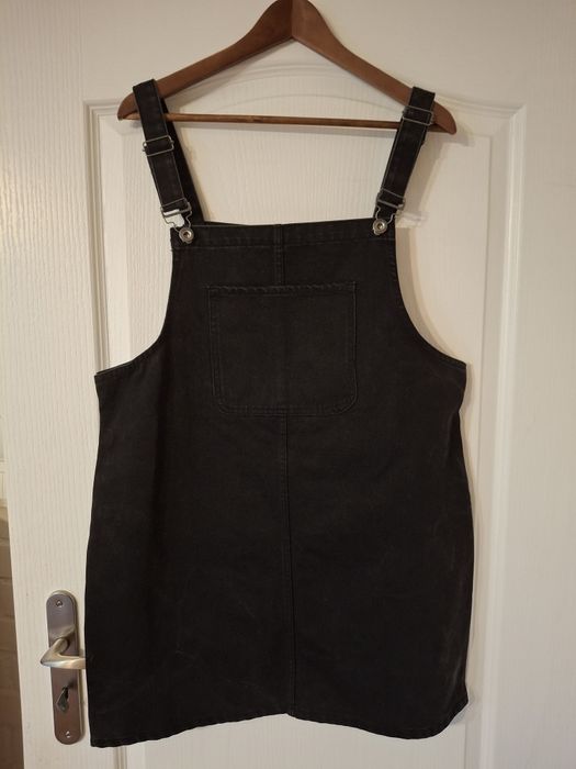 Spódnica na szelkach,  jeans rozmiar 44