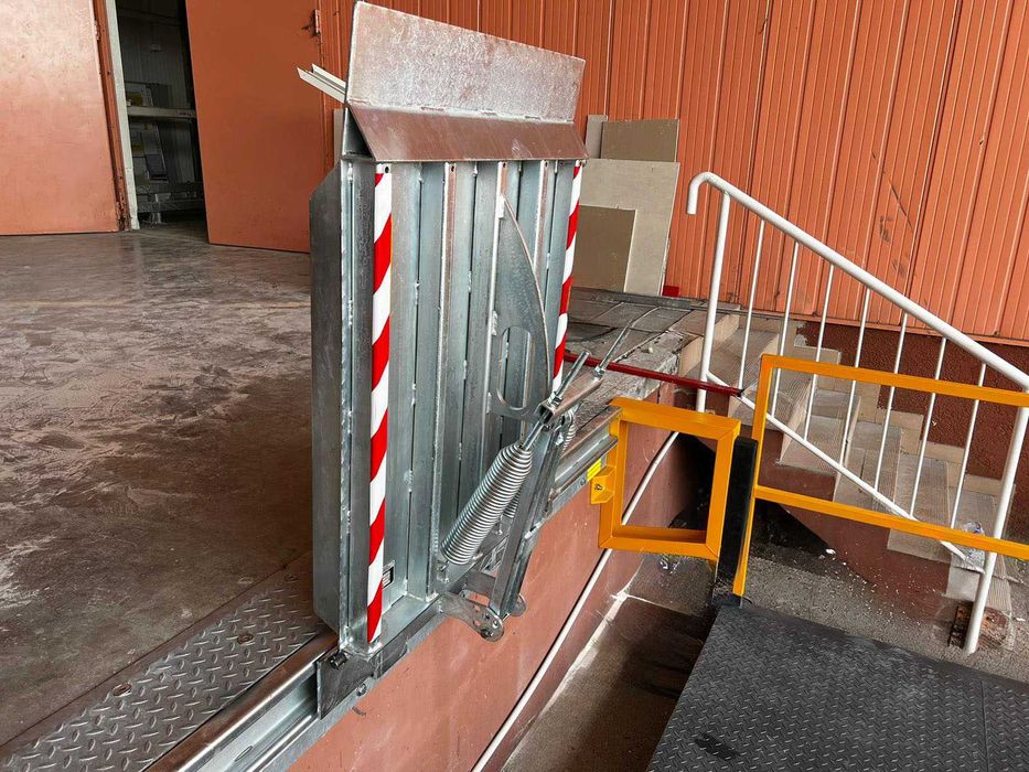 Mostek przeładunkowy sprężynowy rozładunek załadunek rożne wymiary