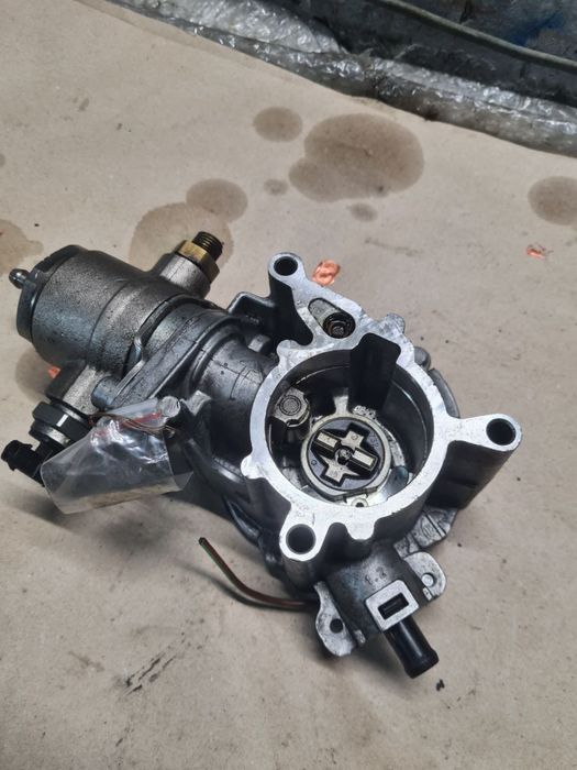 ТНВД паливний насос високого тиску Audi A3 A4 B8 A5 A6 C7 A8 D4 Q3 Q5