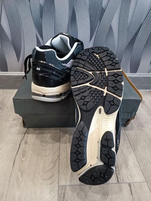 Кроссовки New Balance 1906D