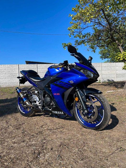 Мотоцикл Yamaha YZF-R25