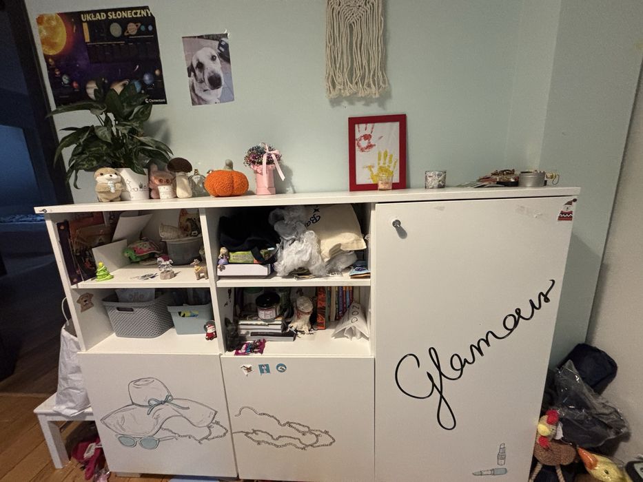 Meble dla dziecka szafa i komoda