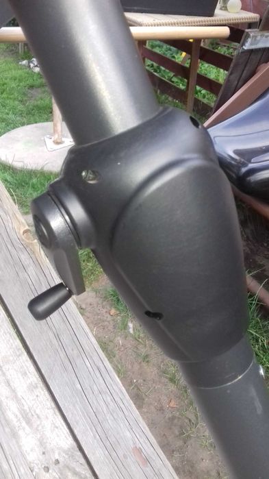 parasol p.słoneczny uszkodzony śr.300