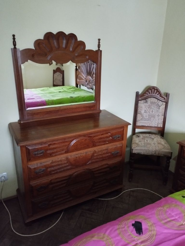 Conjunto de quarto mais colchão