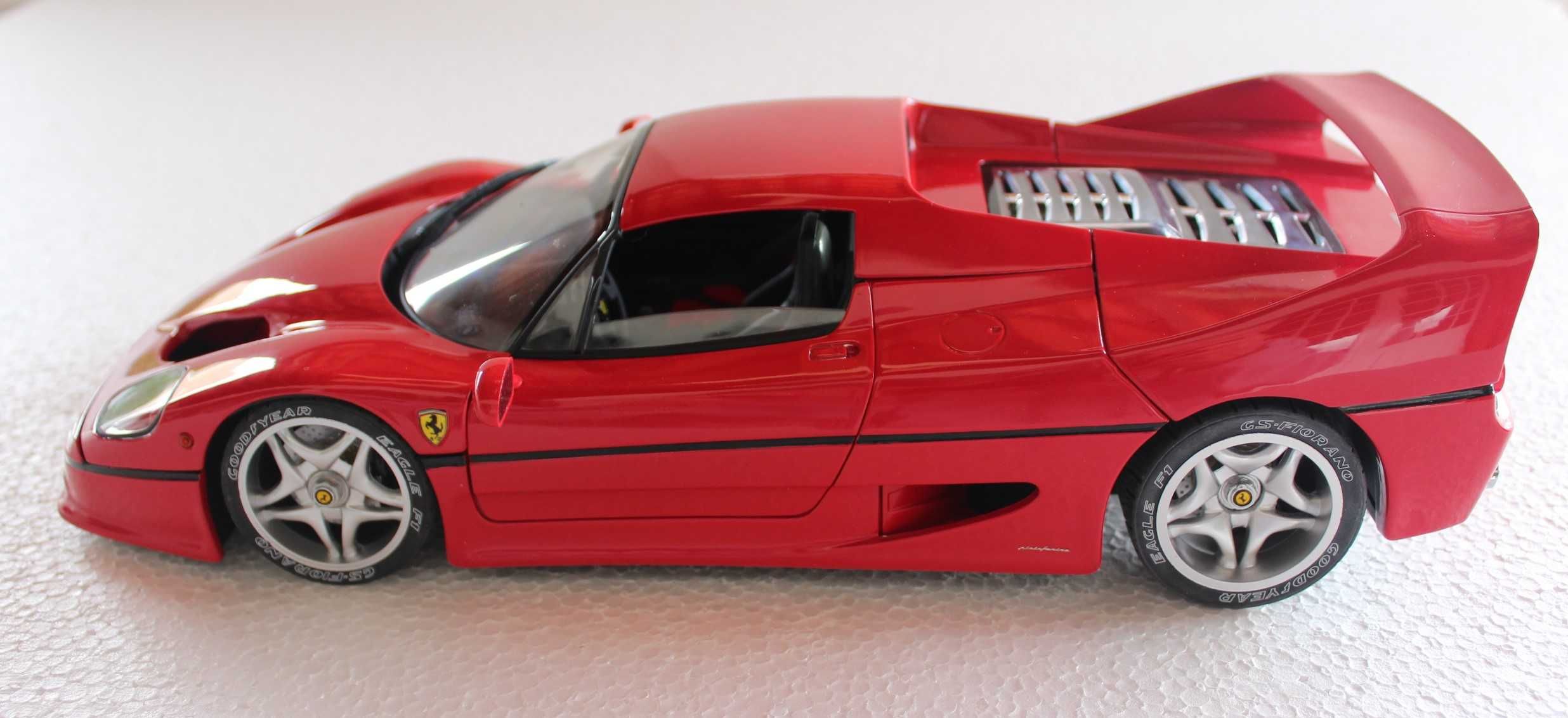 FERRARI F50 Coupé/Spyder escala 1/12  Tamiya