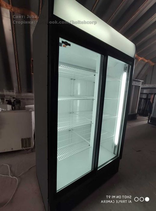 Холодильна шафа вітрина Inter 1200T чорний, стан супер. Є сервіс!