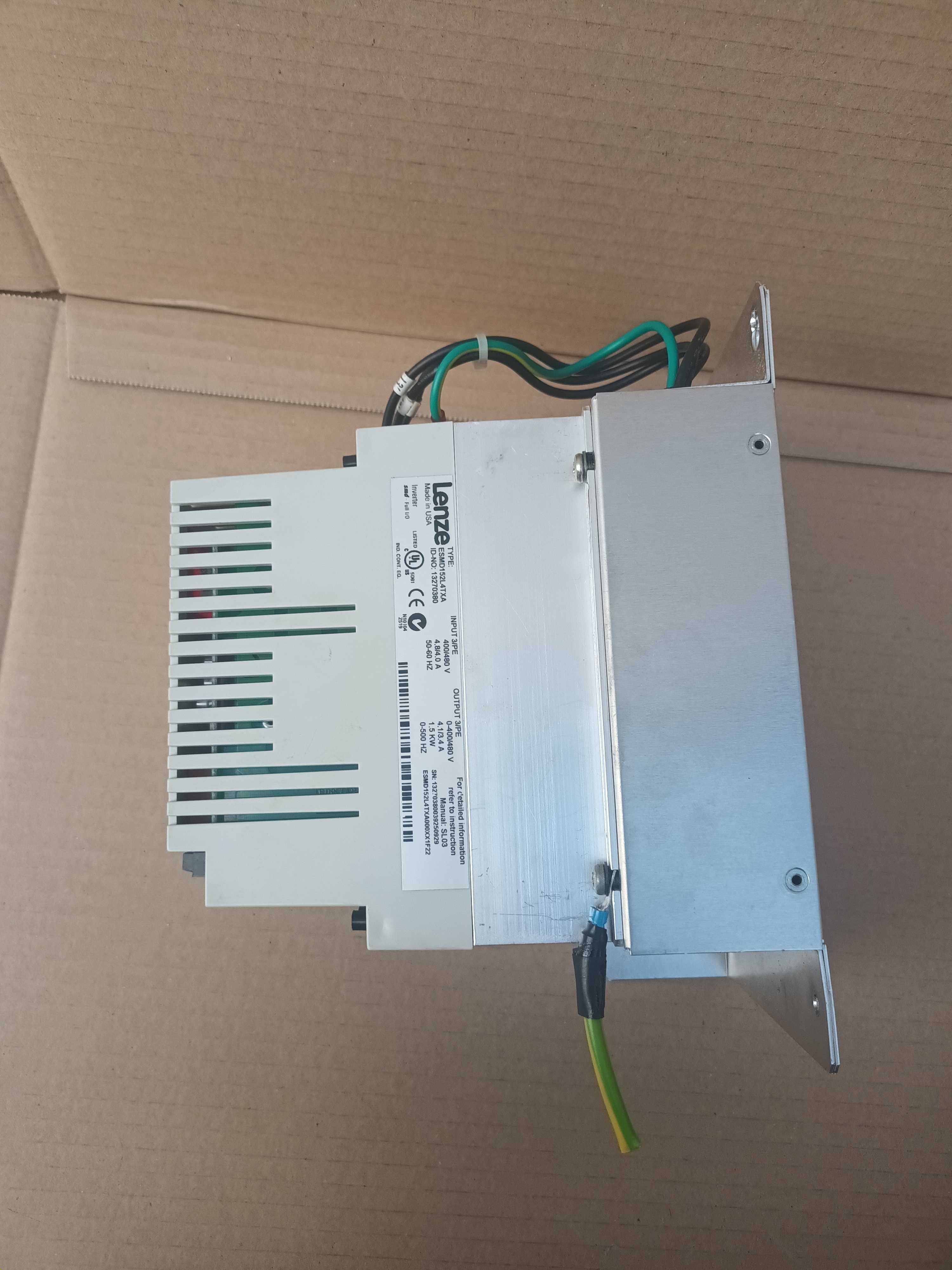 Falownik Lenze esmd152l4txa