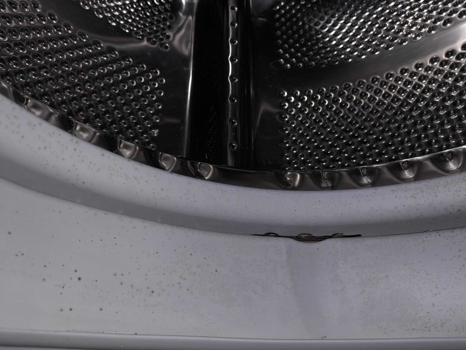 Máquina lavar roupa bosch 4 ecosilence Drive praticamente nova.