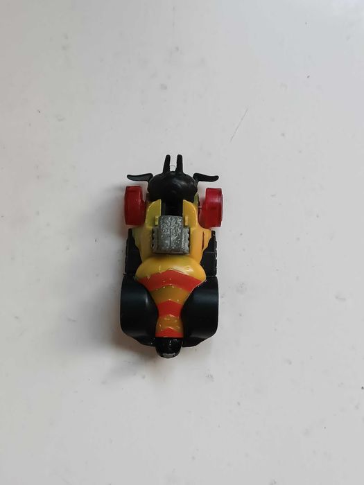 Hot Wheels Buzzkill robak żuk osa pszczoła Samochodziki resoraki autko