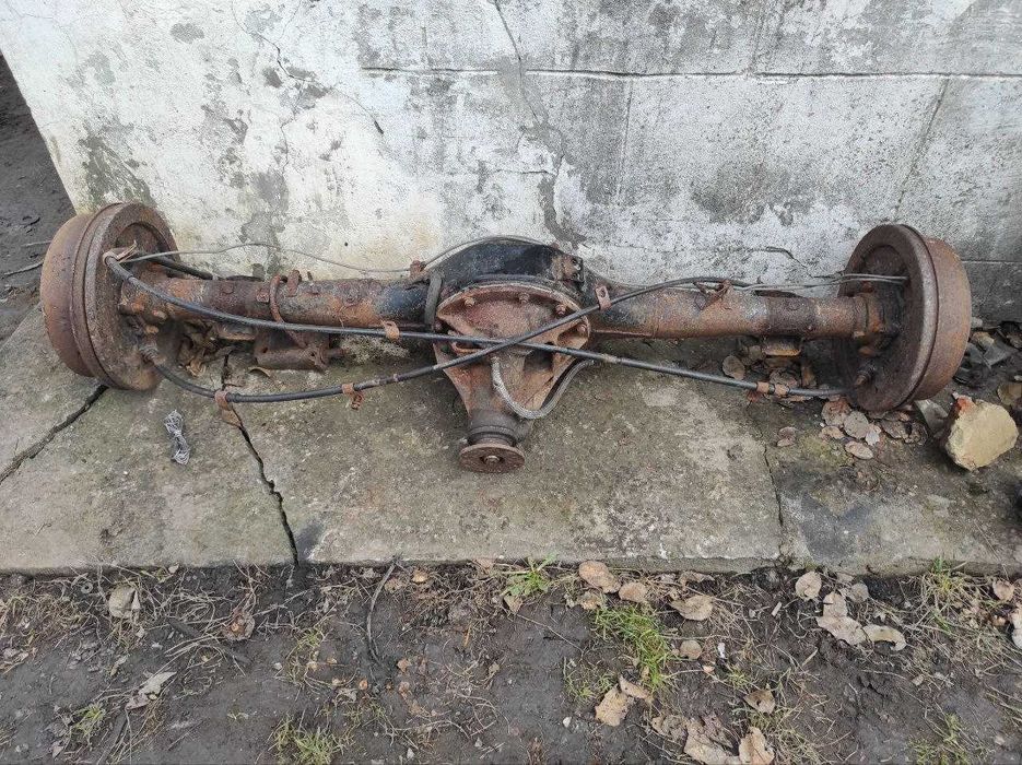 Мітсубісі Л200 2004 рік задній міст ,рульове,,кузов салон ,капот