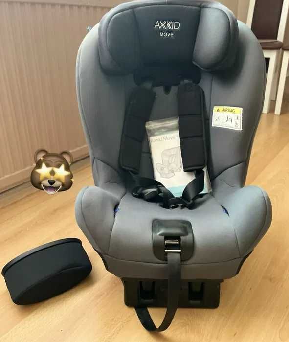 Fotelik samochodowy axkid move 9-25 kg kilka razy użyty