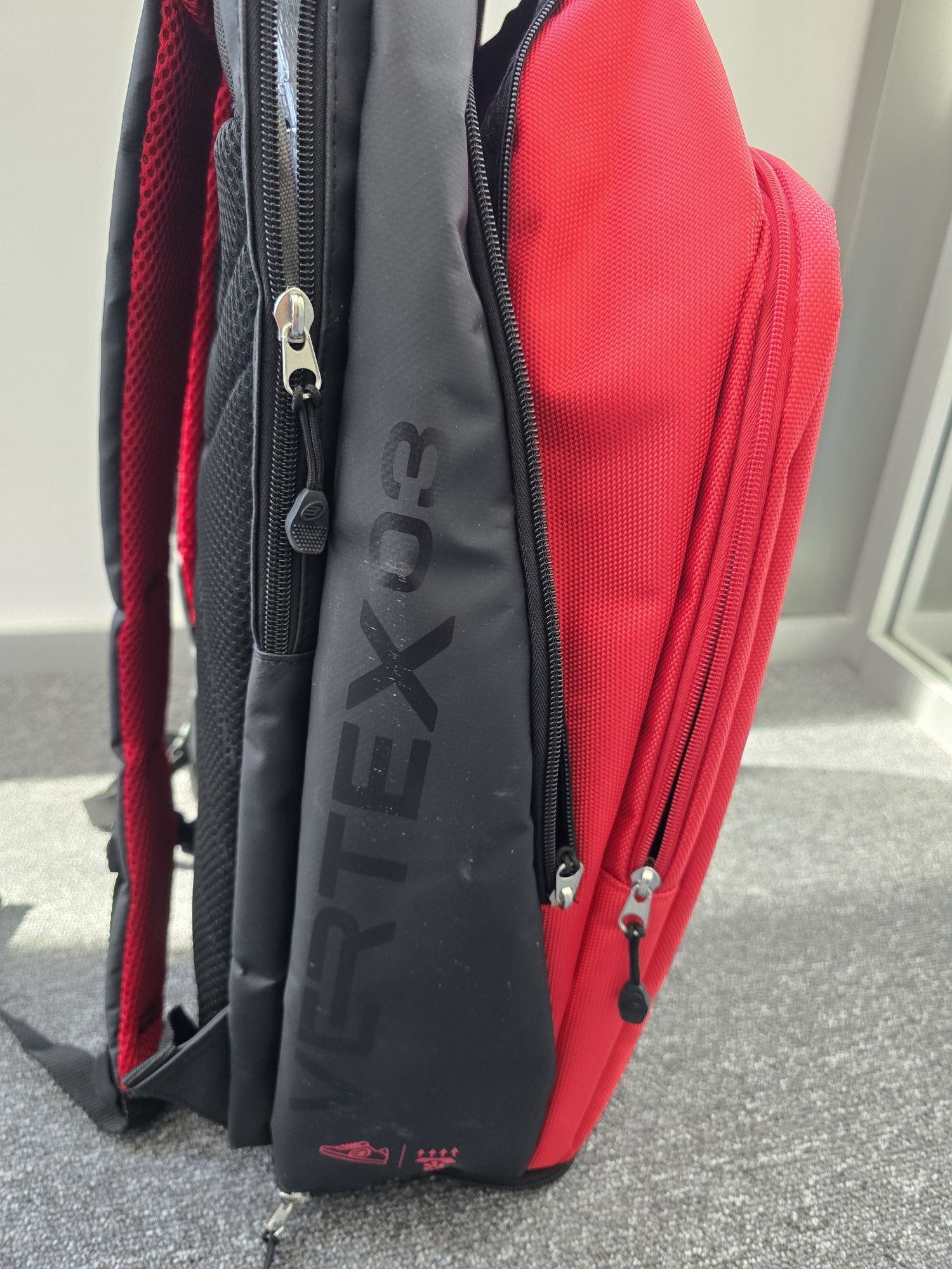 Mochila Bullpadel Vertex 03