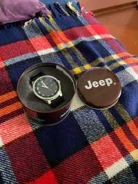 Фірмовий годинник Jeep