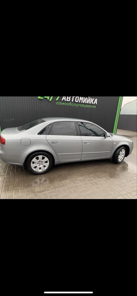 AUDI A4 B7 В гарному стані