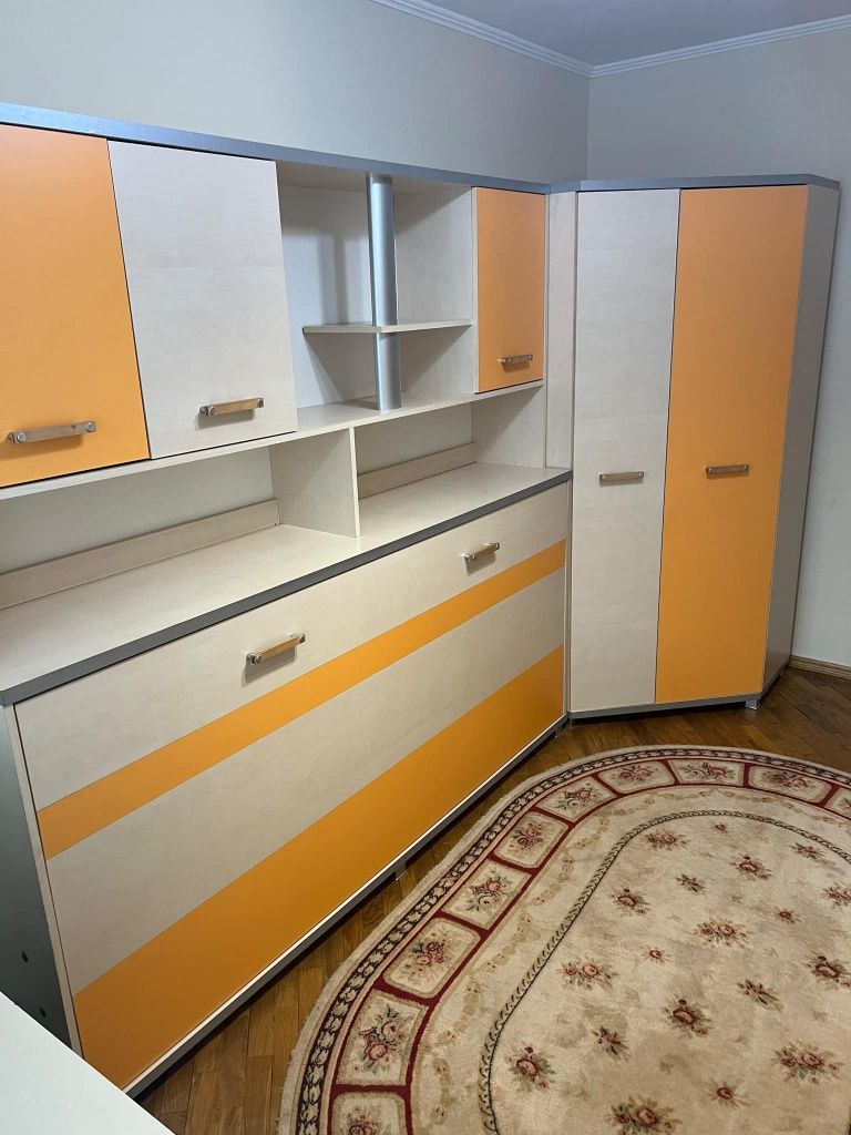 Продаю дитячі меблі
