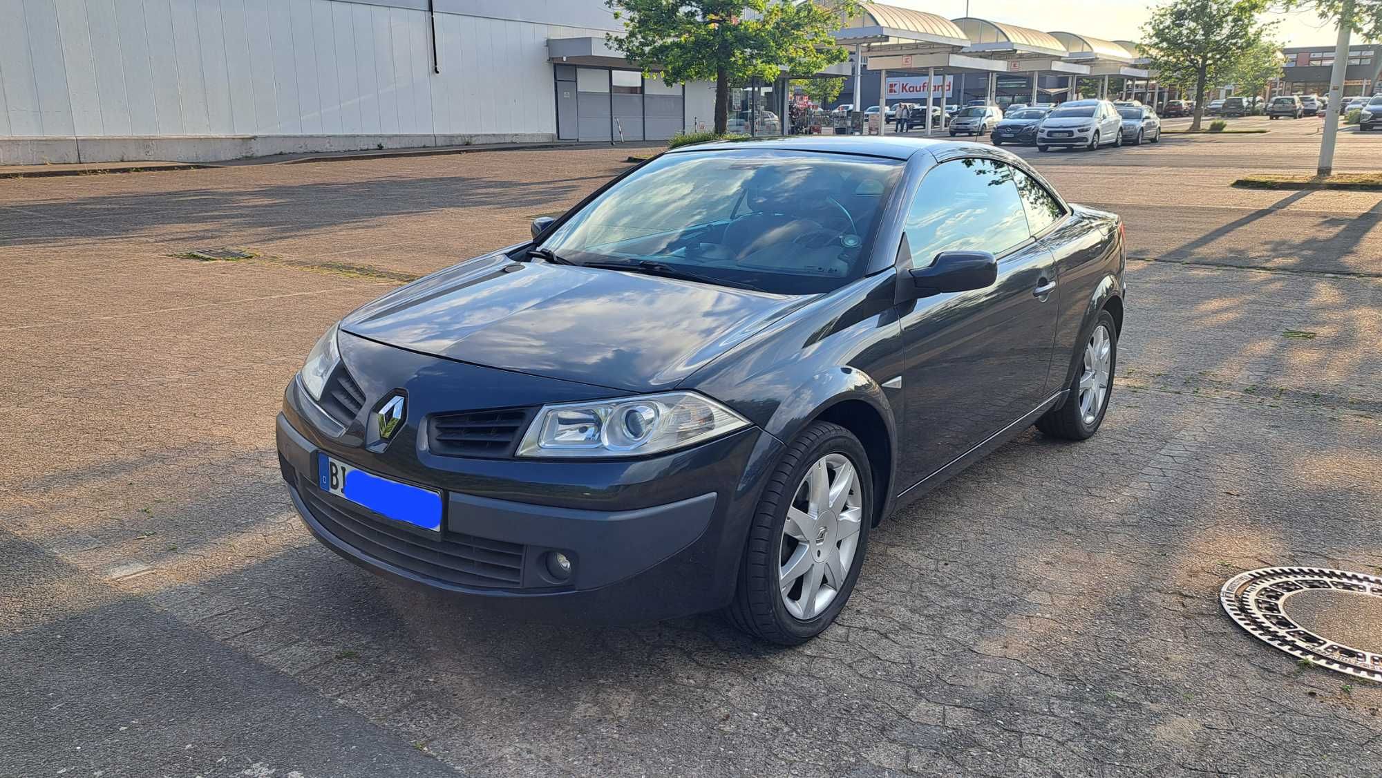 Renault Megan Cabrio 2.0 Panorama-Dach