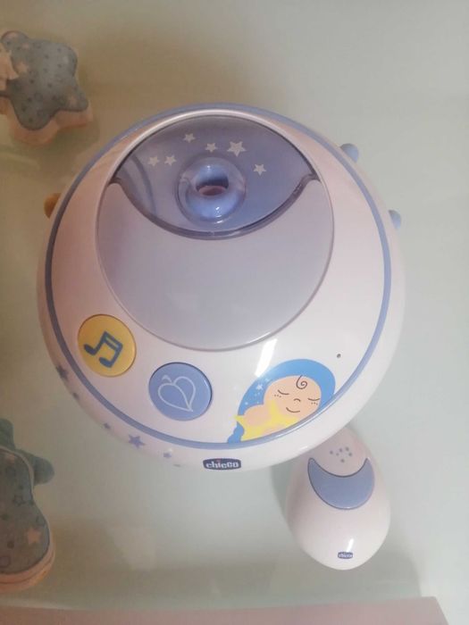 Mobil Chicco com comando