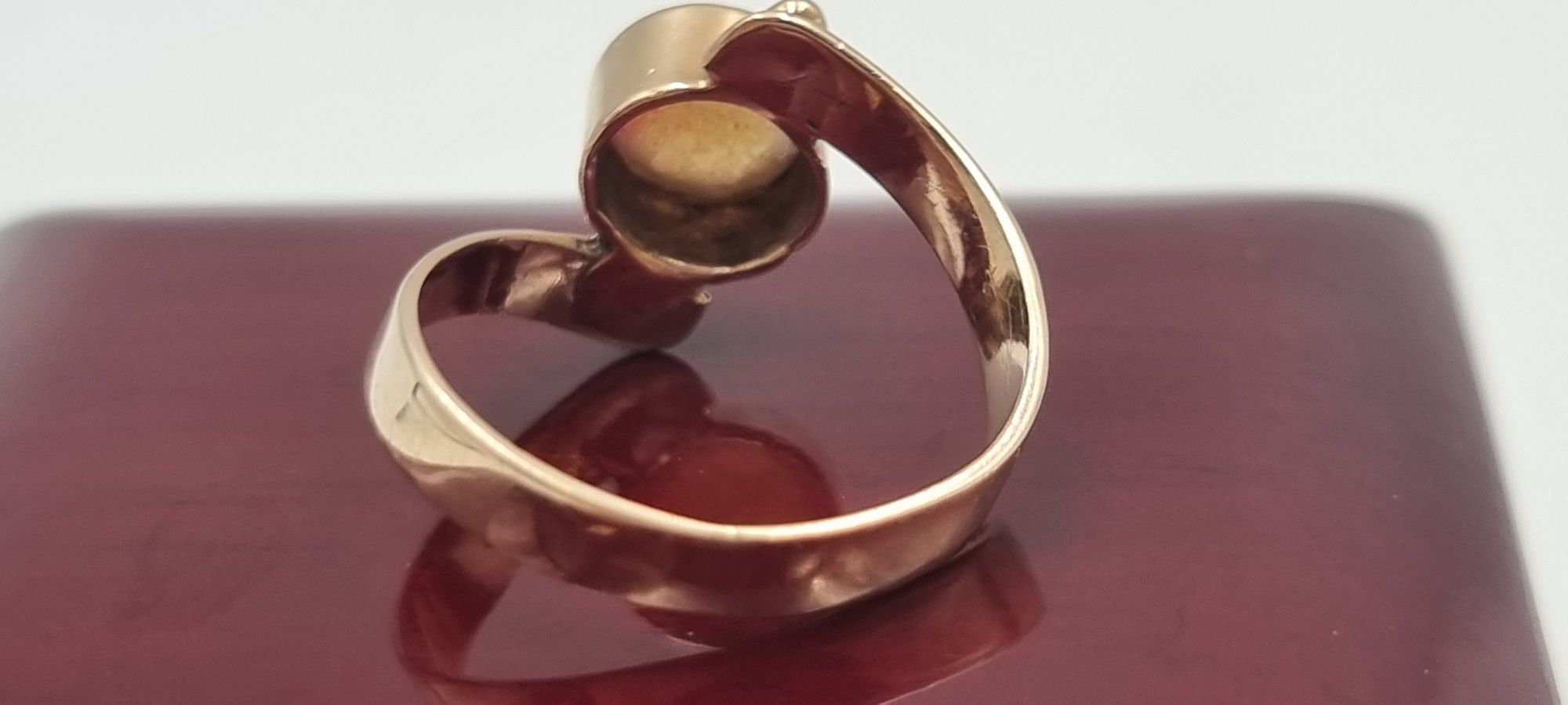 Złoty pierścionek z agatem 585 3.50 g r 18