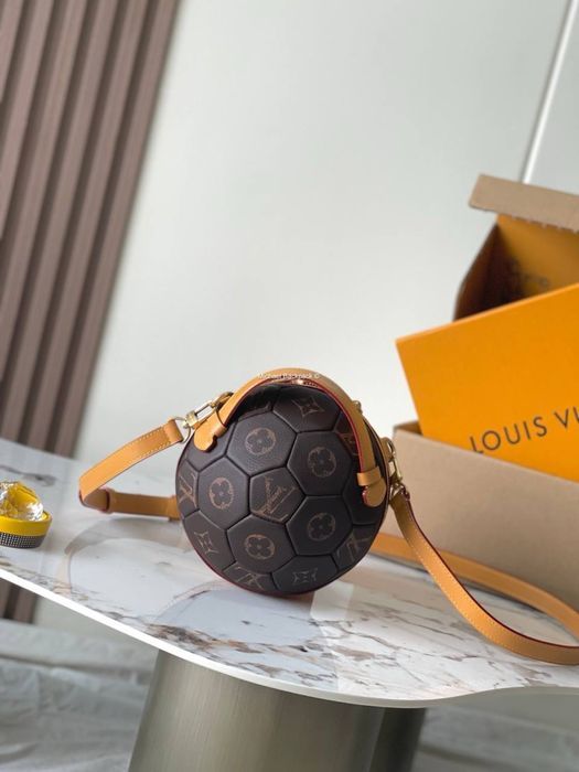 ЭКСКЛЮЗИВ! Сумка футбольный мяч мужская Louis Vuitton кожаная