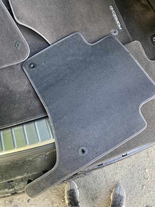 Комплект ковриков Porshe Cayenne 955,957 оригинал