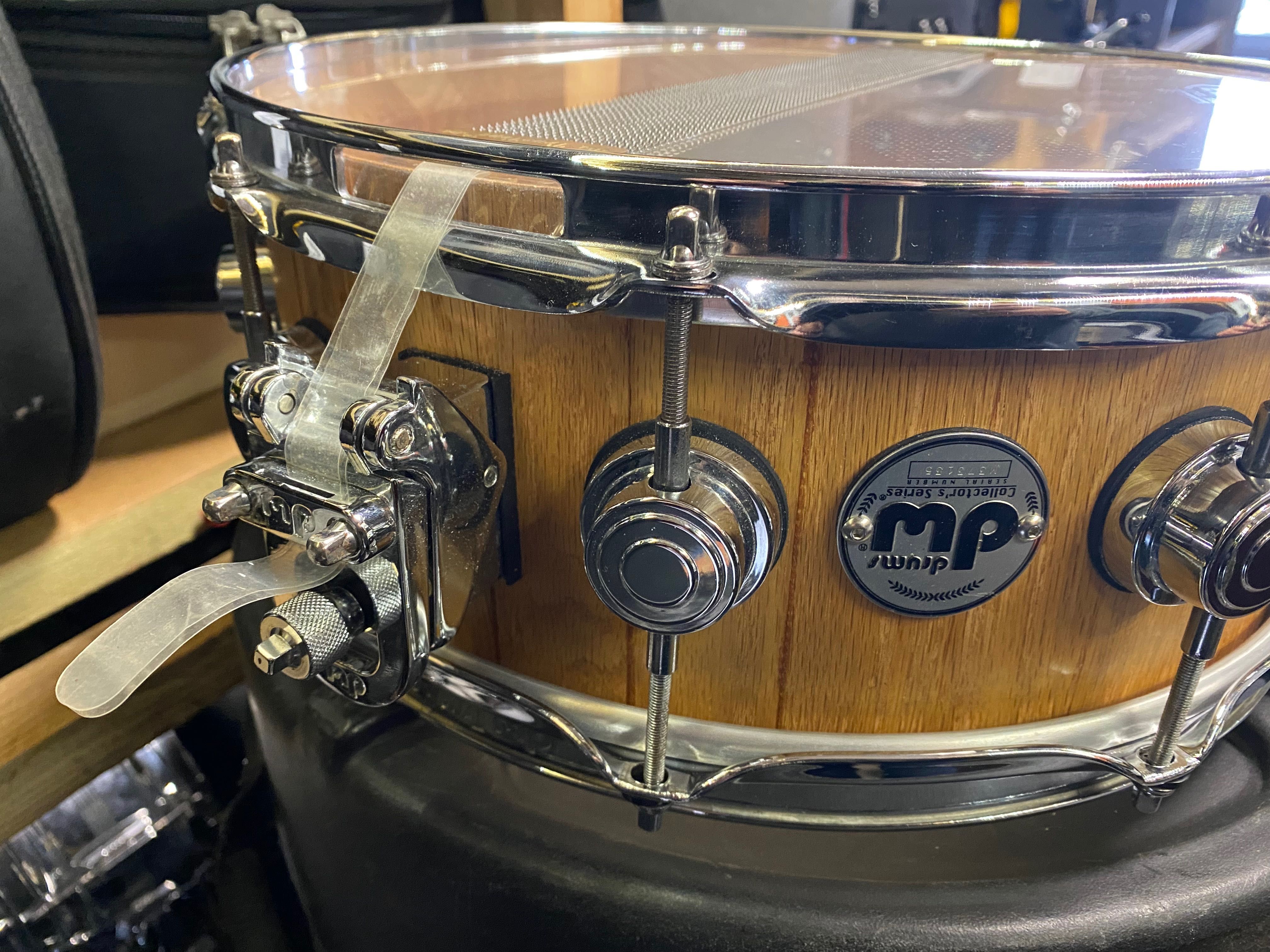 DW Collectors Solid Stave Oak 14x5,5 werbel