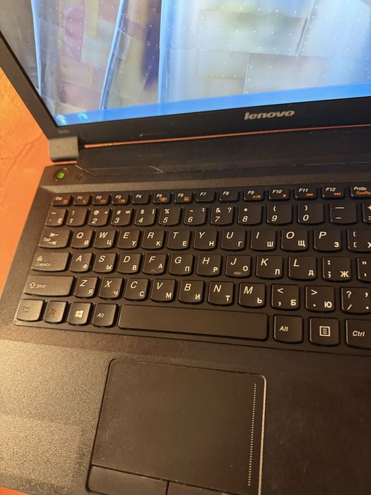 2 Ядра, 2ГБ, 256ГБ Ноутбук Lenovo B590 Батарея 4 години Офісний, Дома