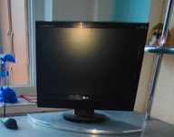 Монітор з функцією TV LG 10 дюймов