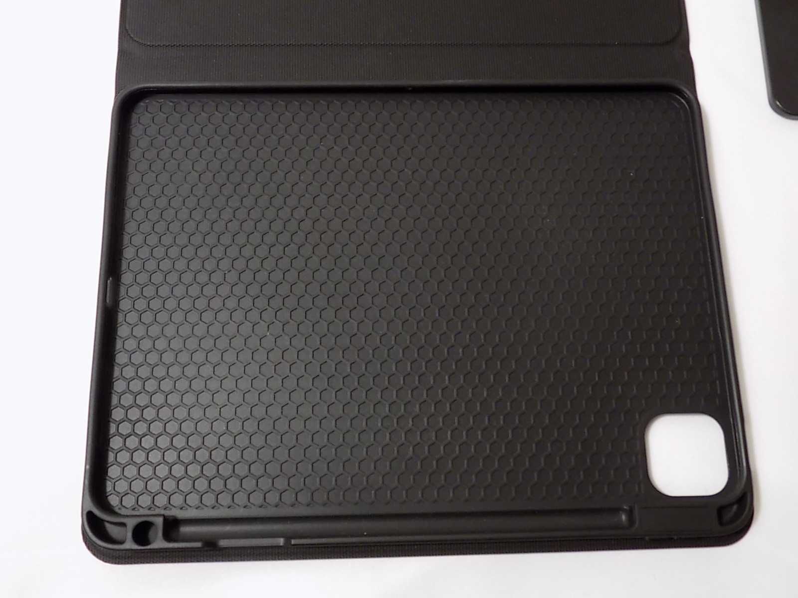 Klawiatura Bluetooth z podświetleniem do tabletu USB plus etui gratis