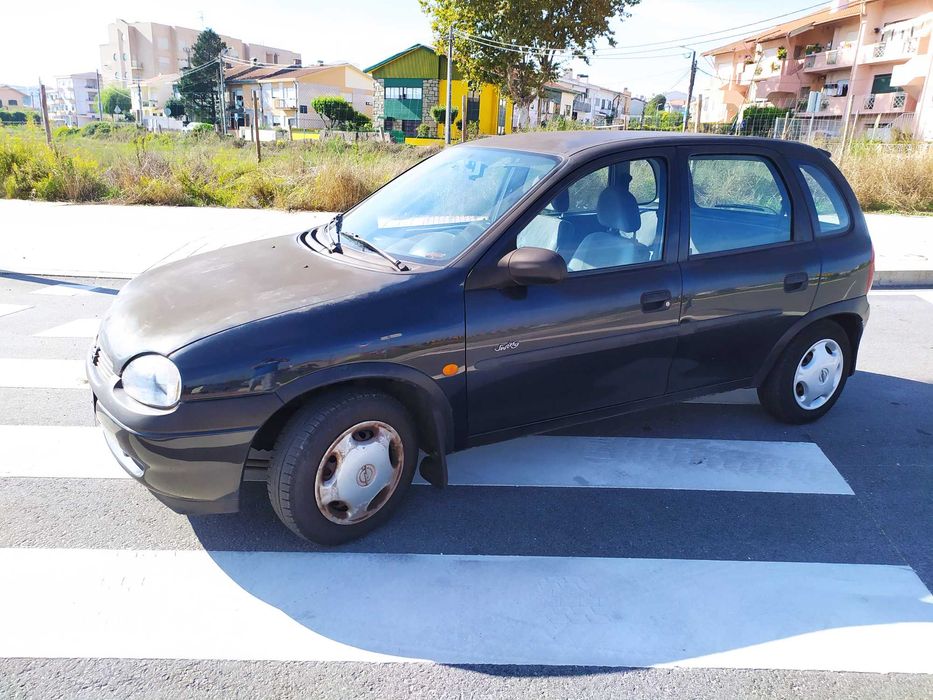 Opel Corsa B - Gasolina 1.0 12v