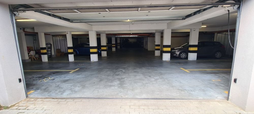 Miejsce postojowe w hali garażowej 21m2