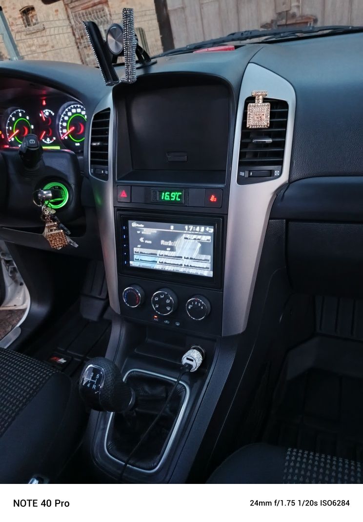 Sprzedam Chevrolet captiva 2.0 disel 5 osobowy