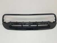 Dodge Durango Srt 18- Atrapa Kratka Grill