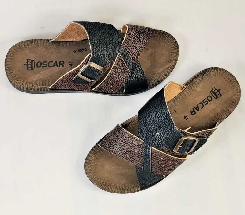 Мужские Тапочки Шлёпанцы Сланцы Чёрные с Коричневым Кожаные