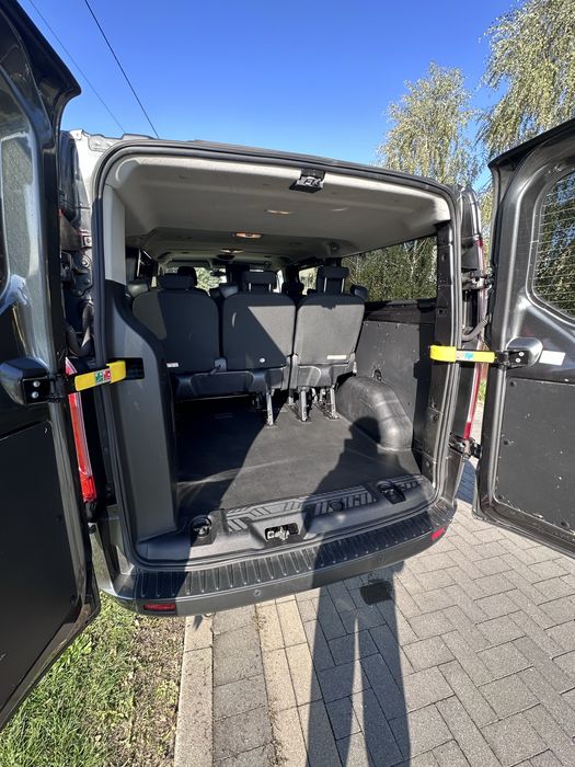 Ford Transit Custom 9 osobowy długi 2.0 130 KM 2018r, 1 właściciel