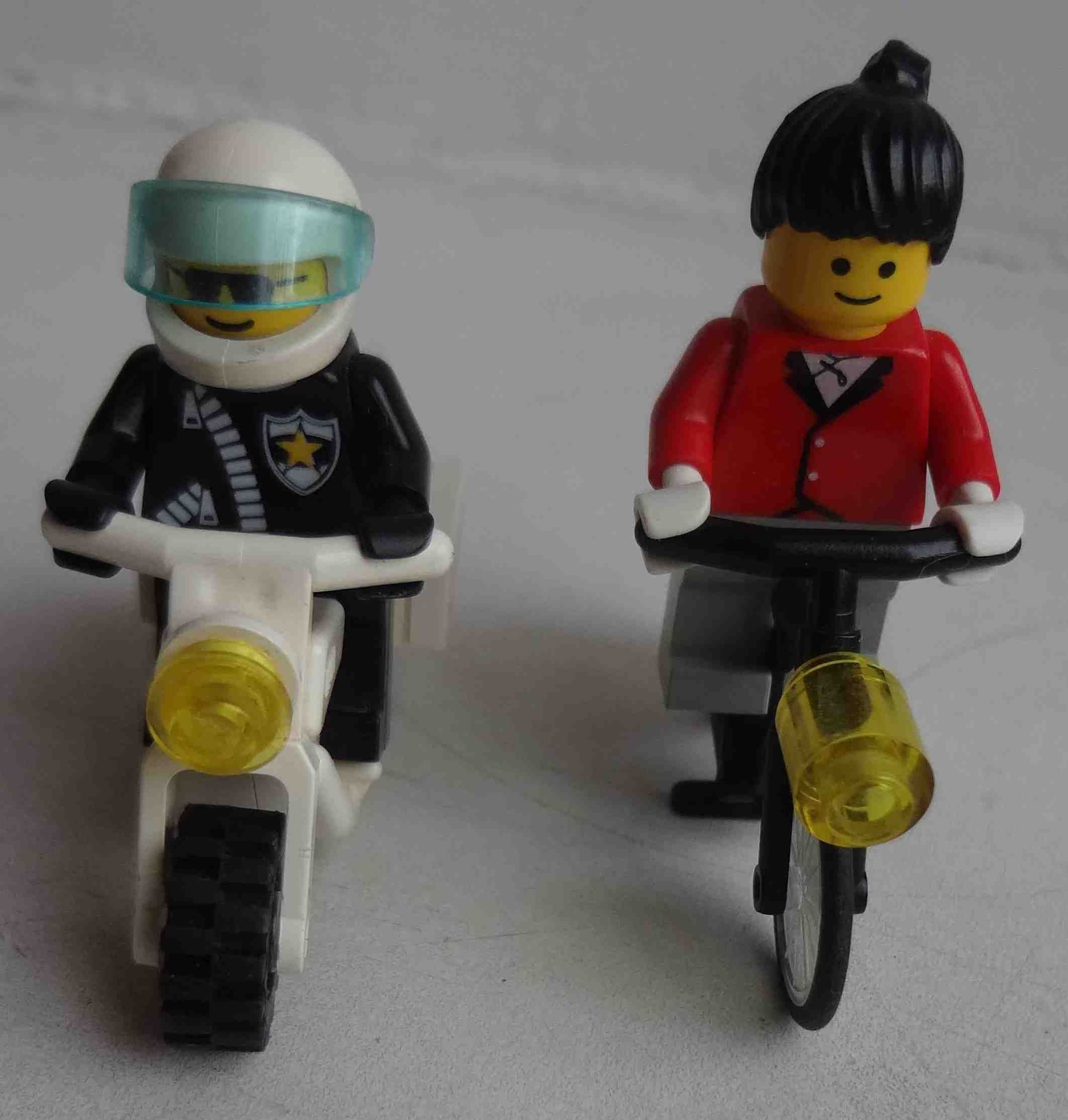 Минифигурки LEGO Лего оригинал 26 штук разных