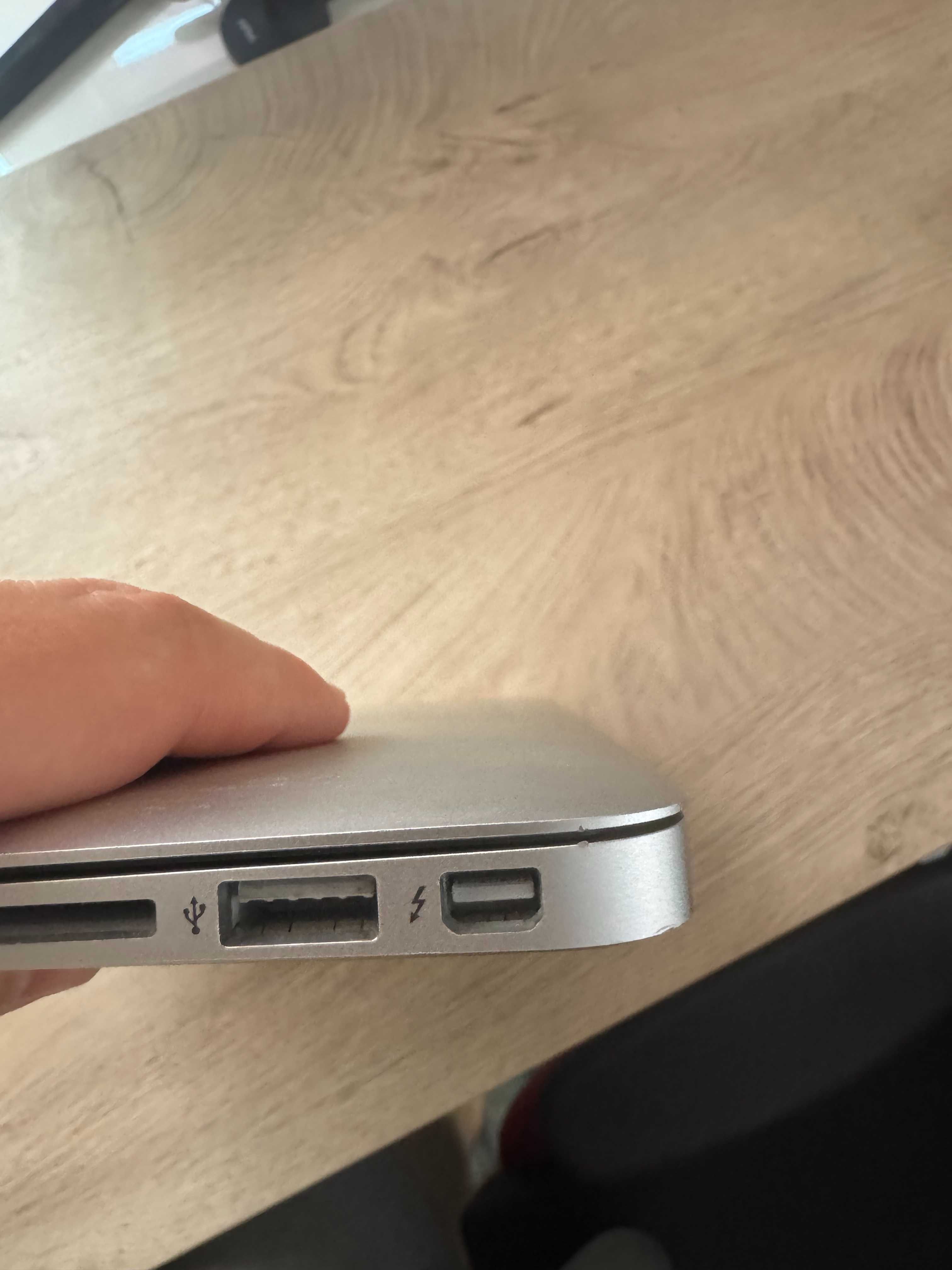 Macbook Air 2017 ПОВНИЙ КОМПЛЕКТ