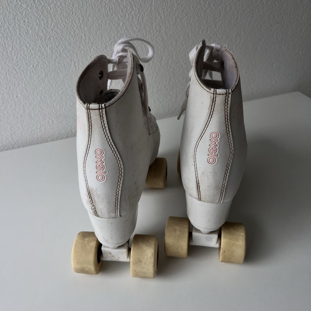 Patins Branco nº 39 BR -  41 PT