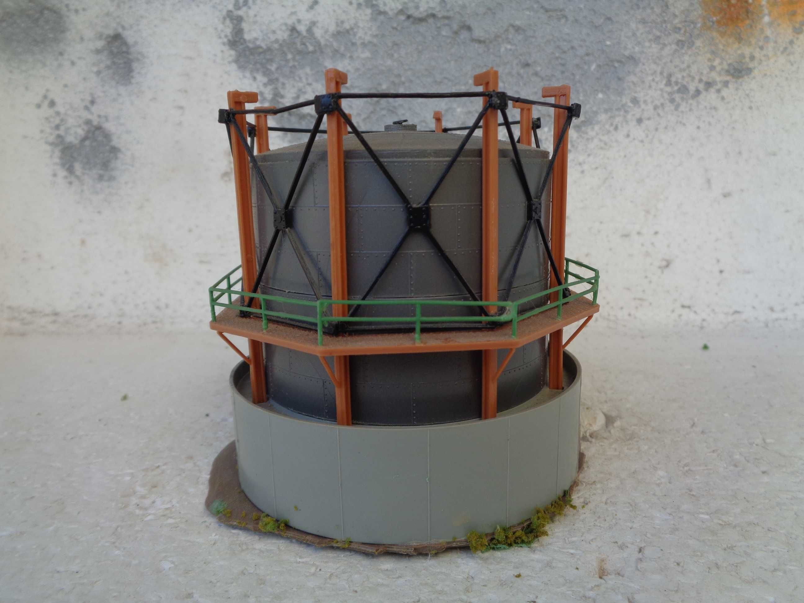 1:87 Deposito de combustivel para locomotivas diesel