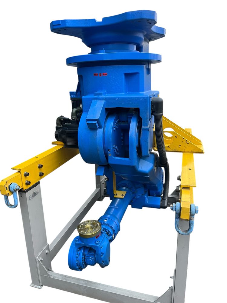 Kompletny robot Yaskawa Motoman UPT 130 T z szafą sterującą