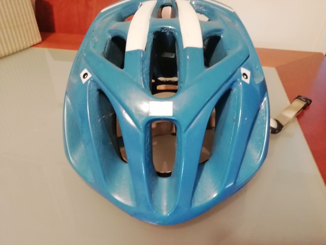 Capacete Bicicleta Specialized	Usado em bom estado!