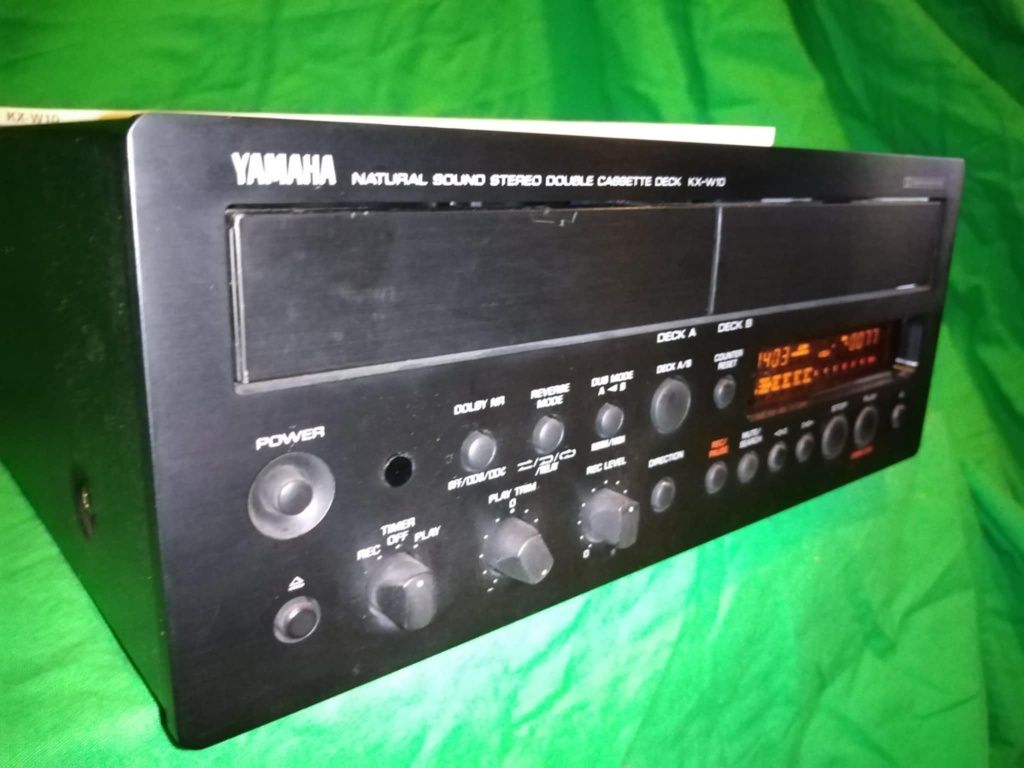 Leitor e gravador de cassetes duplo Yamaha auto reverse