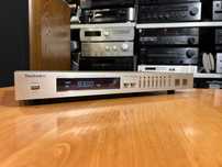 Tuner radiowy Technics ST-S3 Audio Room