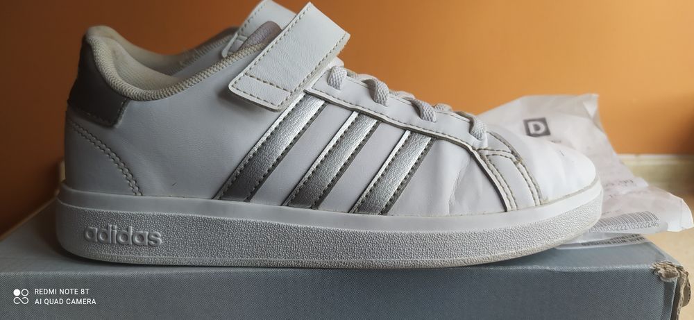Adidasy dziewczęce 35