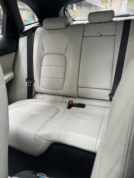 Jaguar F Pace 3.0 V6 Diesel 300 CV