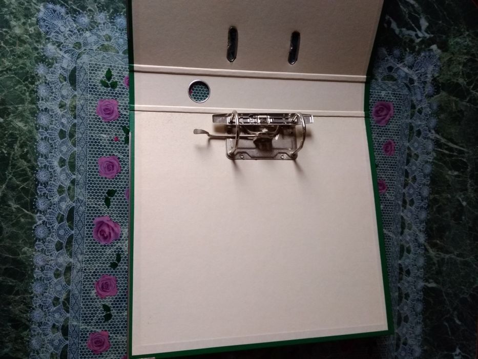 Папка регистратор, А4,  новая.