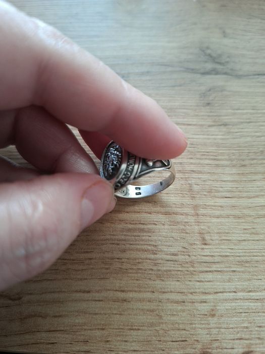 Srebrny sygnet z grawerem