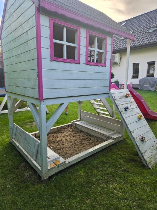 Sprzedam Plac Zabaw z Domkiem Ogrodowym