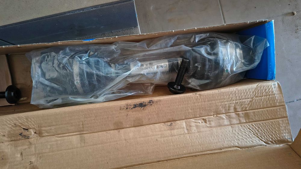 Полуось AUDI A6 C7 SKF VKJC 4251