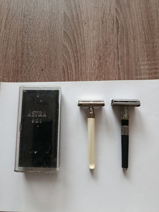 Maszynki do golenia PRL cena za dwie